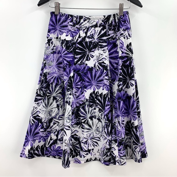 Nina K Purple, Black, and White Floral Full Knee Length Skirt, Small - Picture 13 of 15
